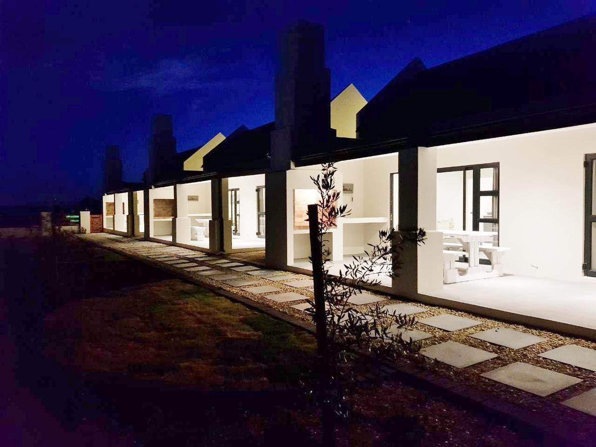 Three Feathers Cottages Langebaan Bagian luar foto