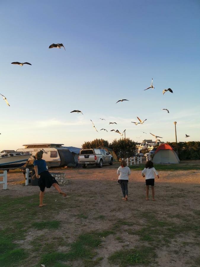Three Feathers Cottages Langebaan Bagian luar foto