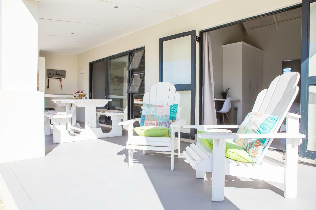 Three Feathers Cottages Langebaan Bagian luar foto